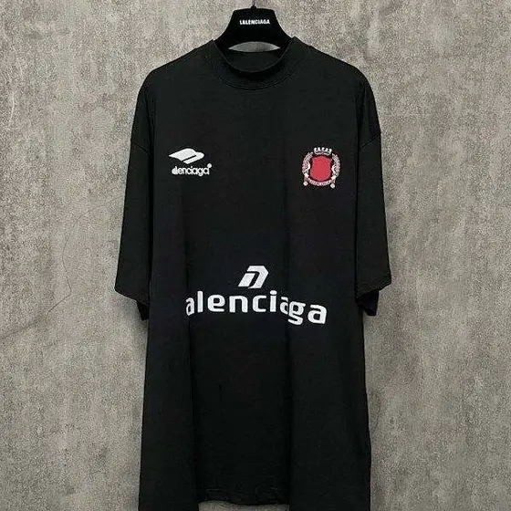 Balenciaga T-Shirt