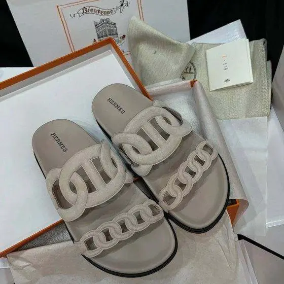 Hermes Extra Slide