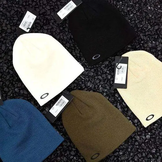 Oakley Beanie
