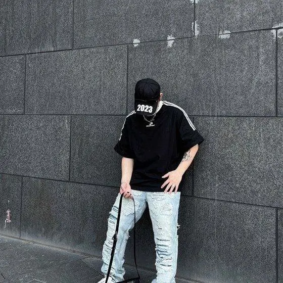 adidas t-shirt