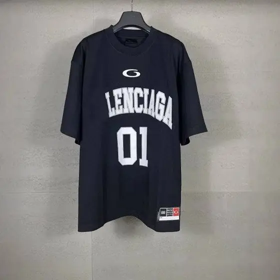 Balenciaga T-Shirt