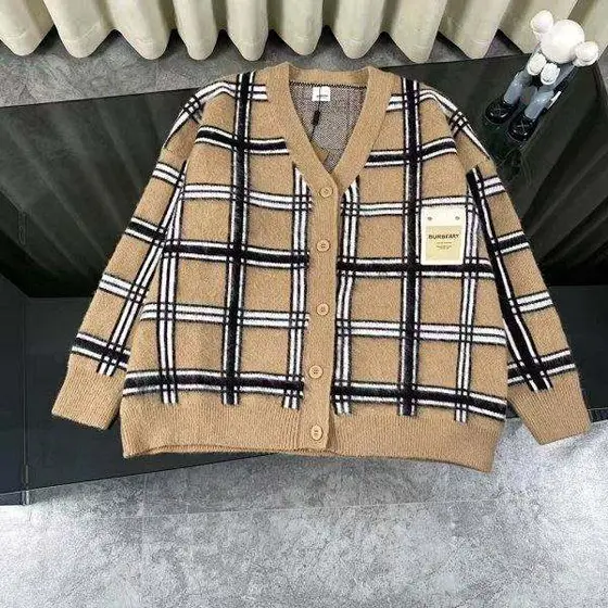 Burberry Sweater