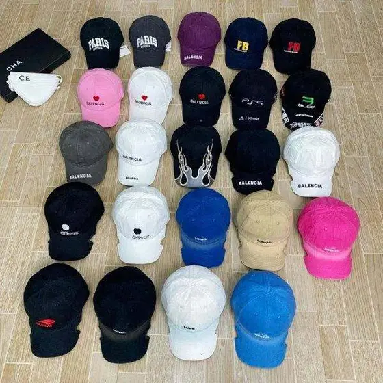 Balenciaga Cap