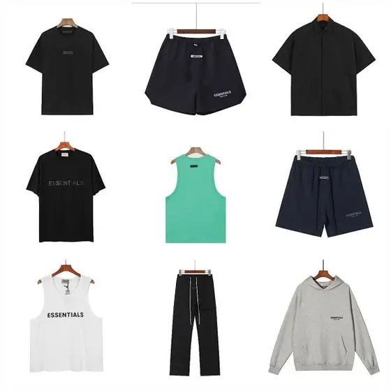 Essentials Shorts & T-Shirt