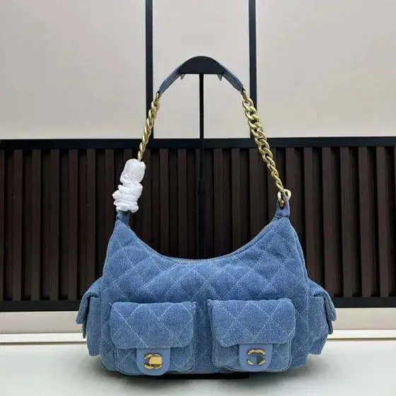 Chanel High-grade small Xiangling embroidered bag female 2025 new commuter one-s