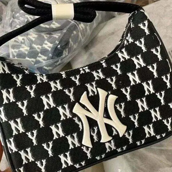 MLB Bag