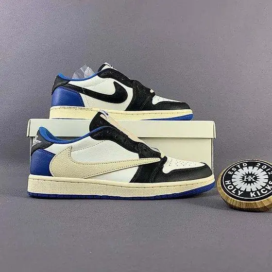 Jordan 1 Low Shoes